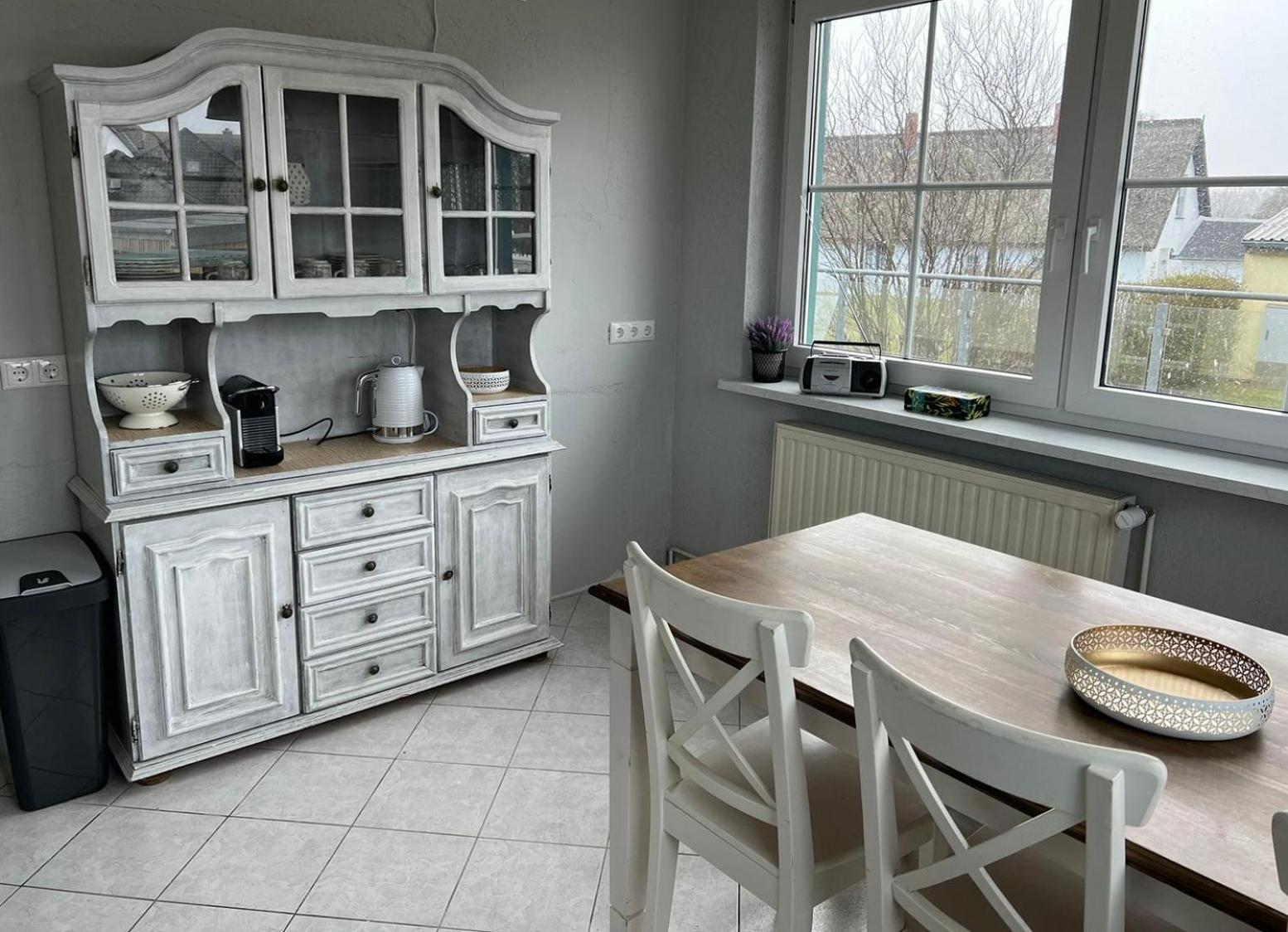 Ruegenferienhaus - Hafen Apartment